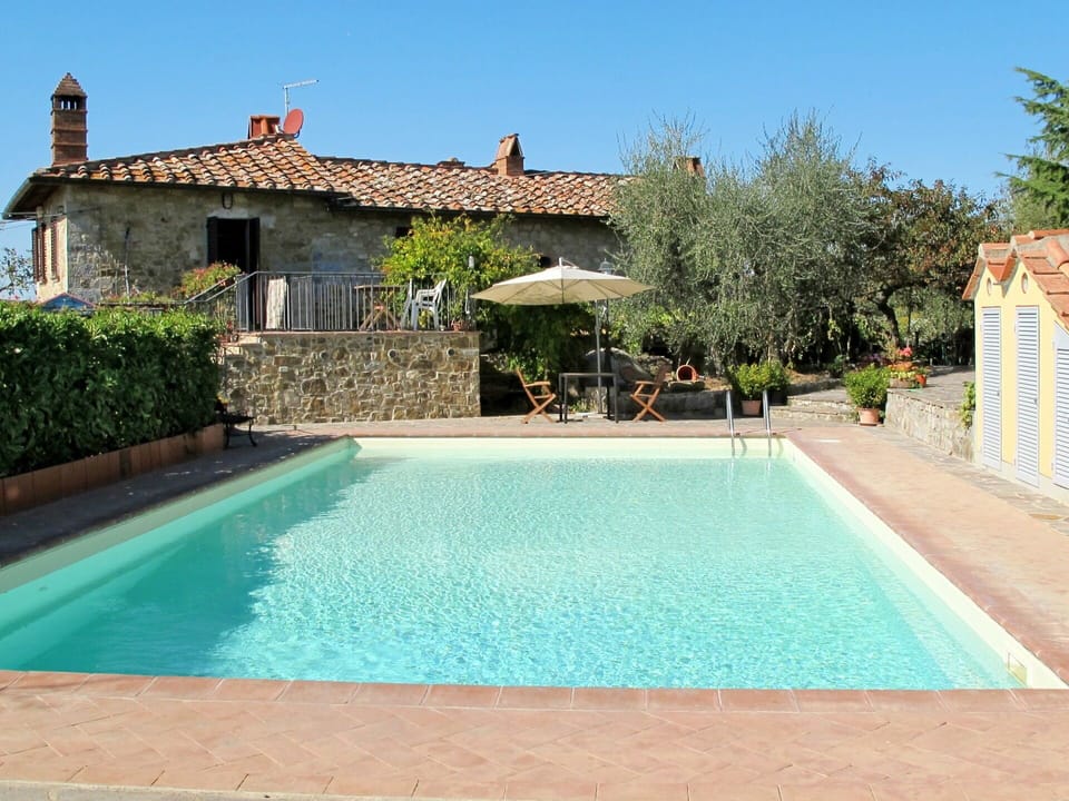 Swimming Pool, Property, House, Building, Real Estate, Villa, Home, Leisure, Estate, Backyard