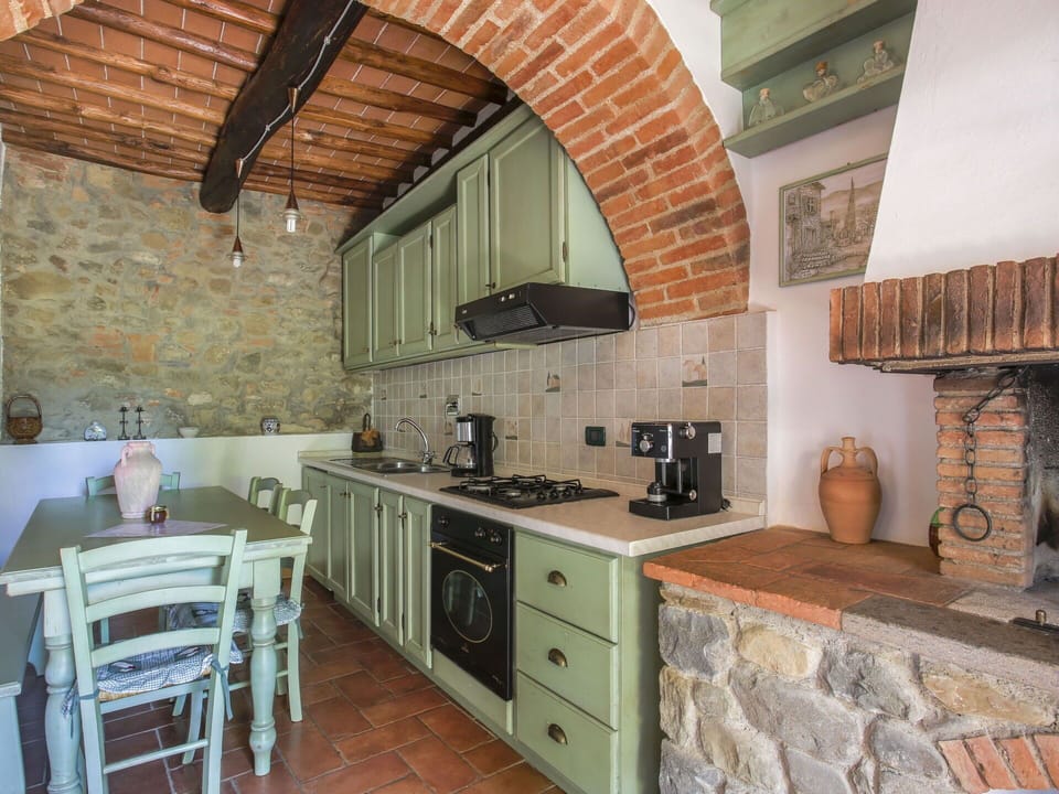 Cabinetry, Furniture, Countertop, Property, Building, Wood, Kitchen Stove, Kitchen, Interior Design, Drawer