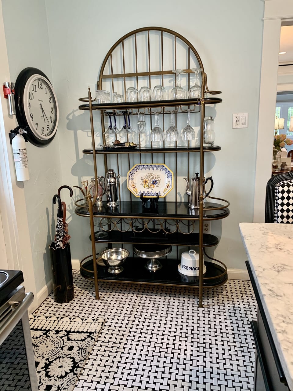 Bar glasses, serve ware, umbrella stand, fire extinguisher and flashlight 