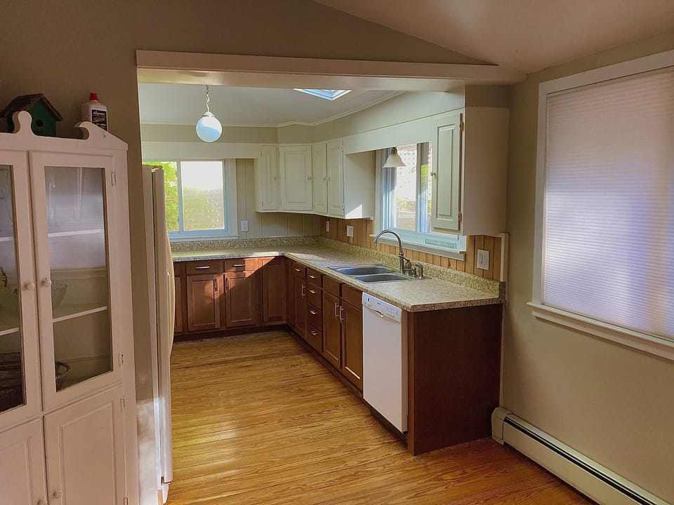 Renovated kitchen for lakeside dinners