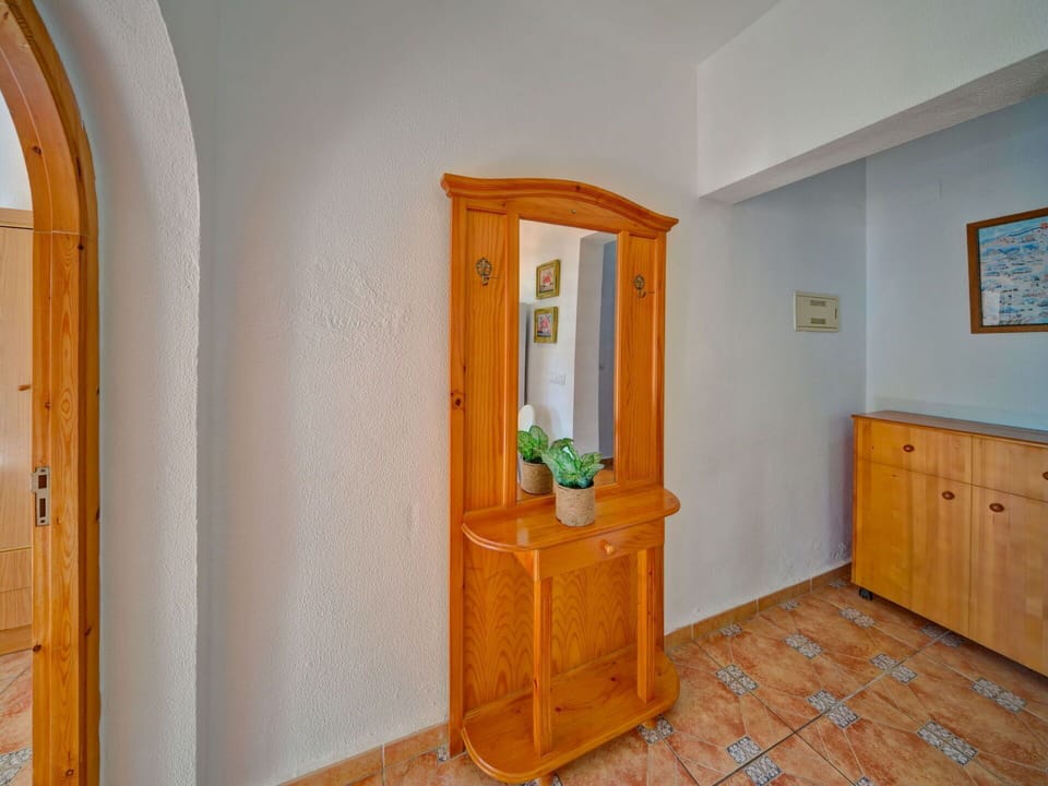 Cabinetry, Furniture, Building, Paint, Wood, Drawer, Interior Design, Floor, Wood Stain