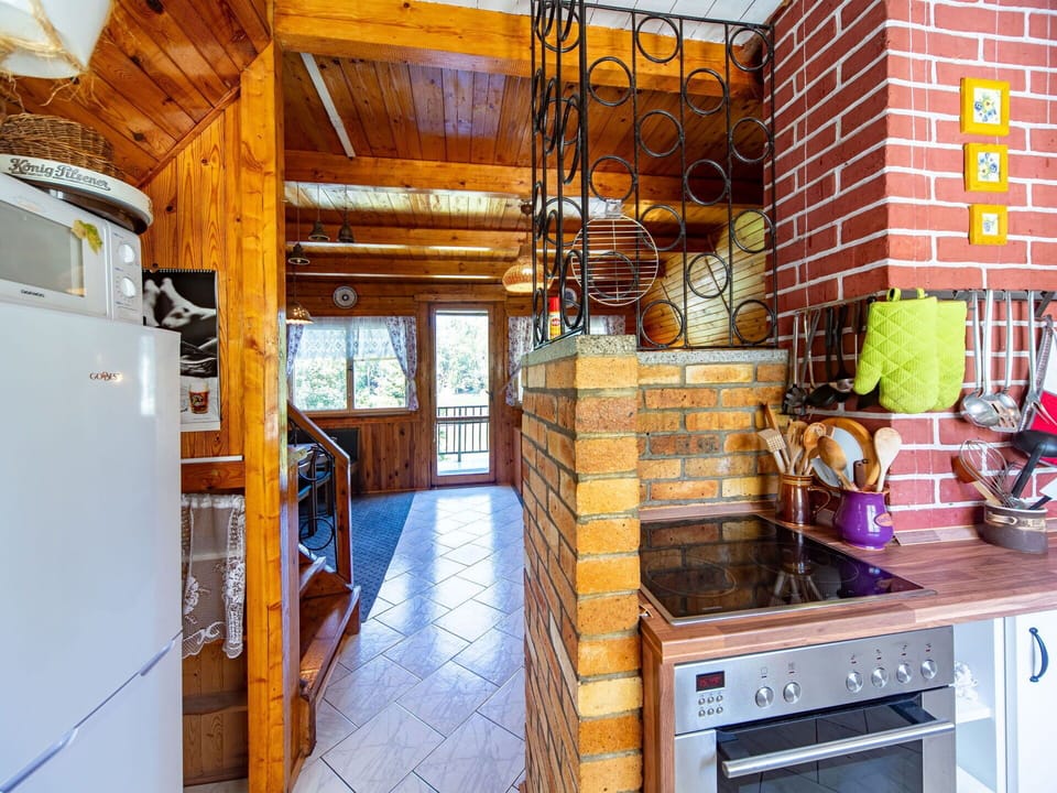Cabinetry, Wood, Building, Interior Design, Gas Stove, Kitchen Stove, Kitchen Appliance, Stove, Drawer, Countertop