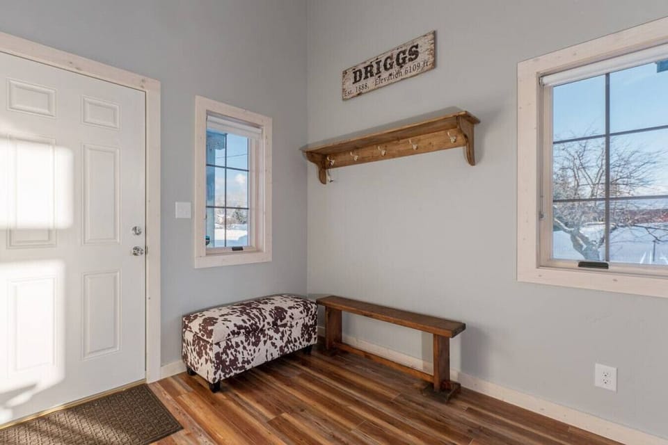 Entryway from front door
