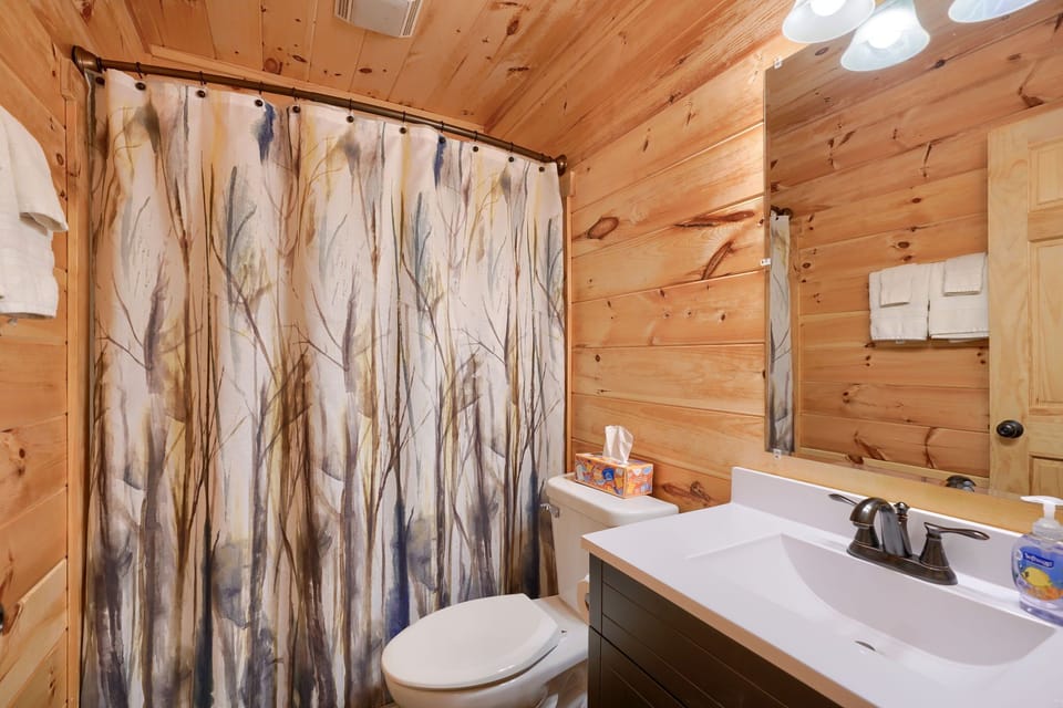 Upper level bathroom #2