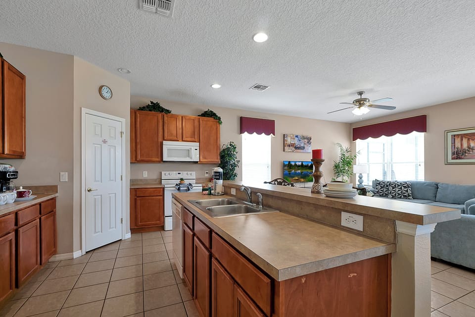 Open plan: Kitchen opens into the living area