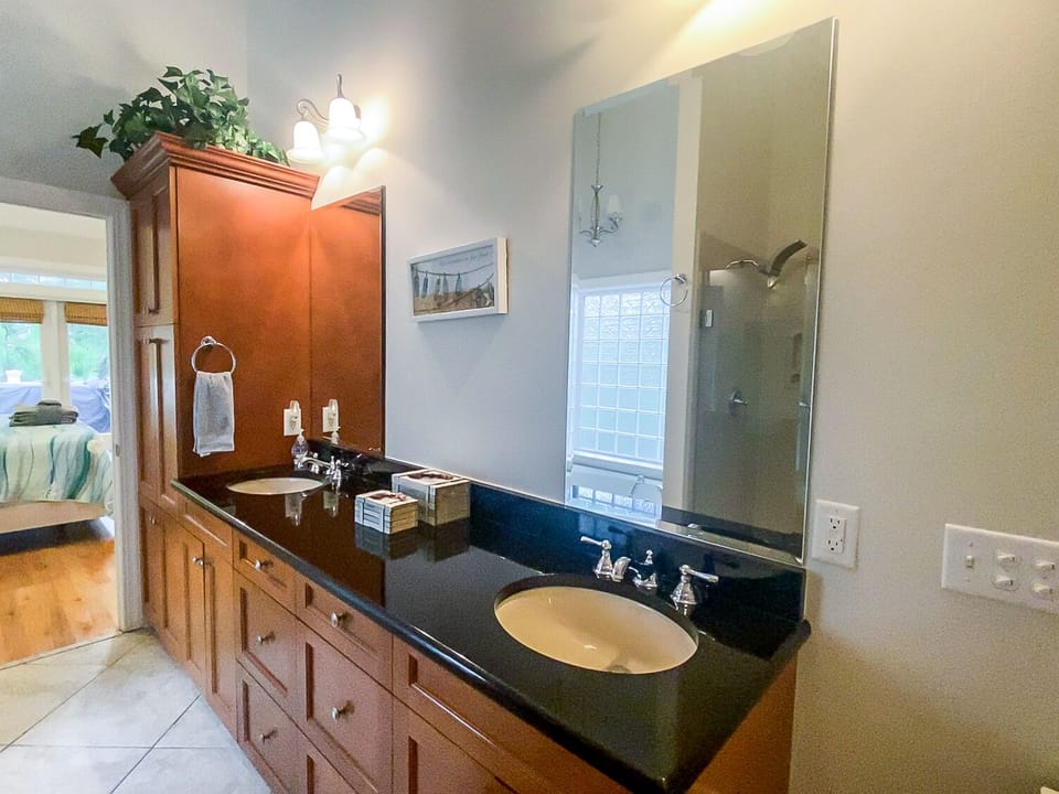 Twin sinks in Master bathroom