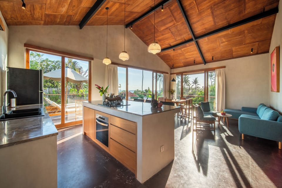 Apartment with balcony, 3 Bedrooms (5 Adults) | Private kitchen | Electric kettle