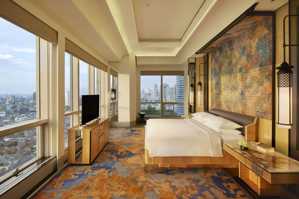 Suite, 1 King Bed | 1 bedroom, Egyptian cotton sheets, premium bedding, pillowtop beds