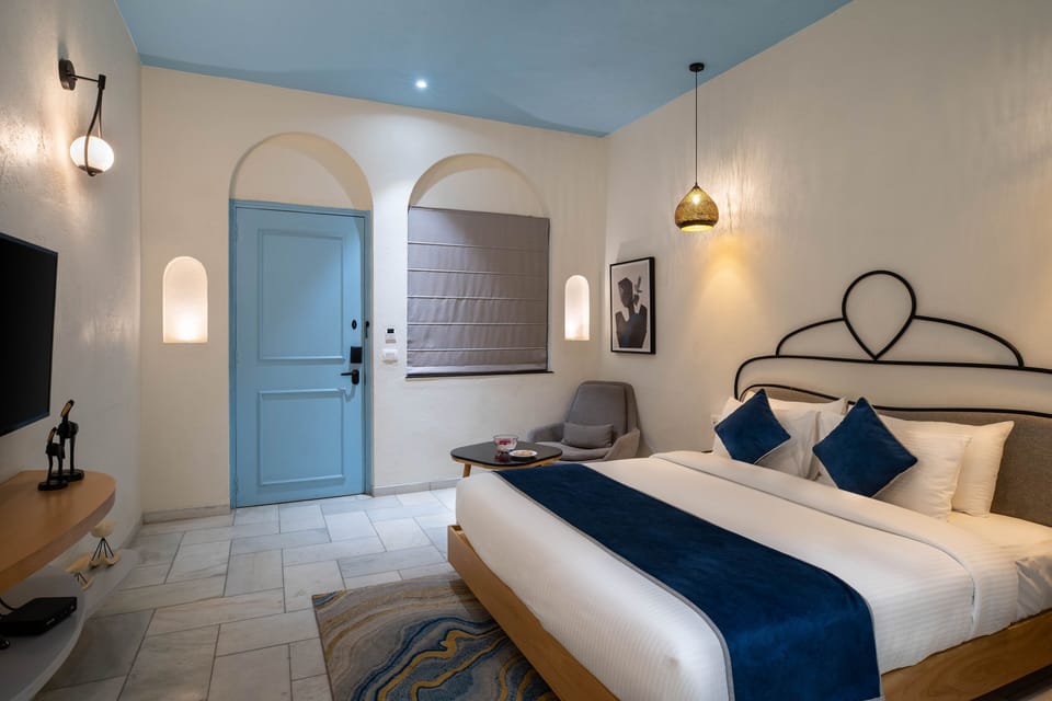 Executive Room, Bathtub | Premium bedding, memory foam beds, minibar, in-room safe