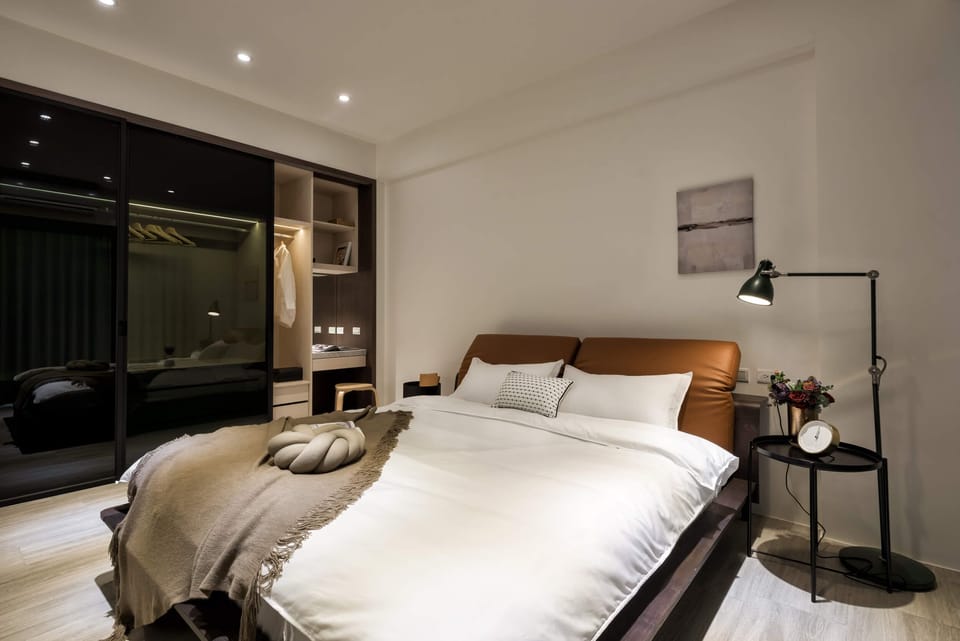 Apartment | Blackout drapes, free WiFi, bed sheets