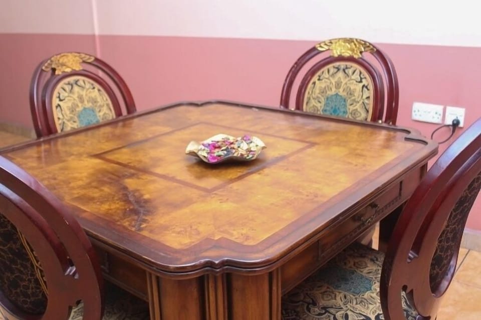 Grand Room | In-room dining