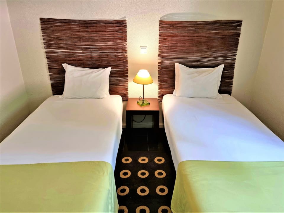 Twin Room | Free WiFi