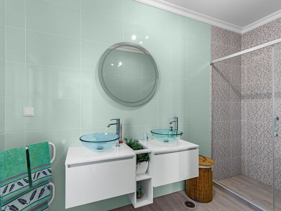 Sink, Property, Plumbing Fixture, Tap, Building, Azure, Purple, Mirror, House, Interior Design