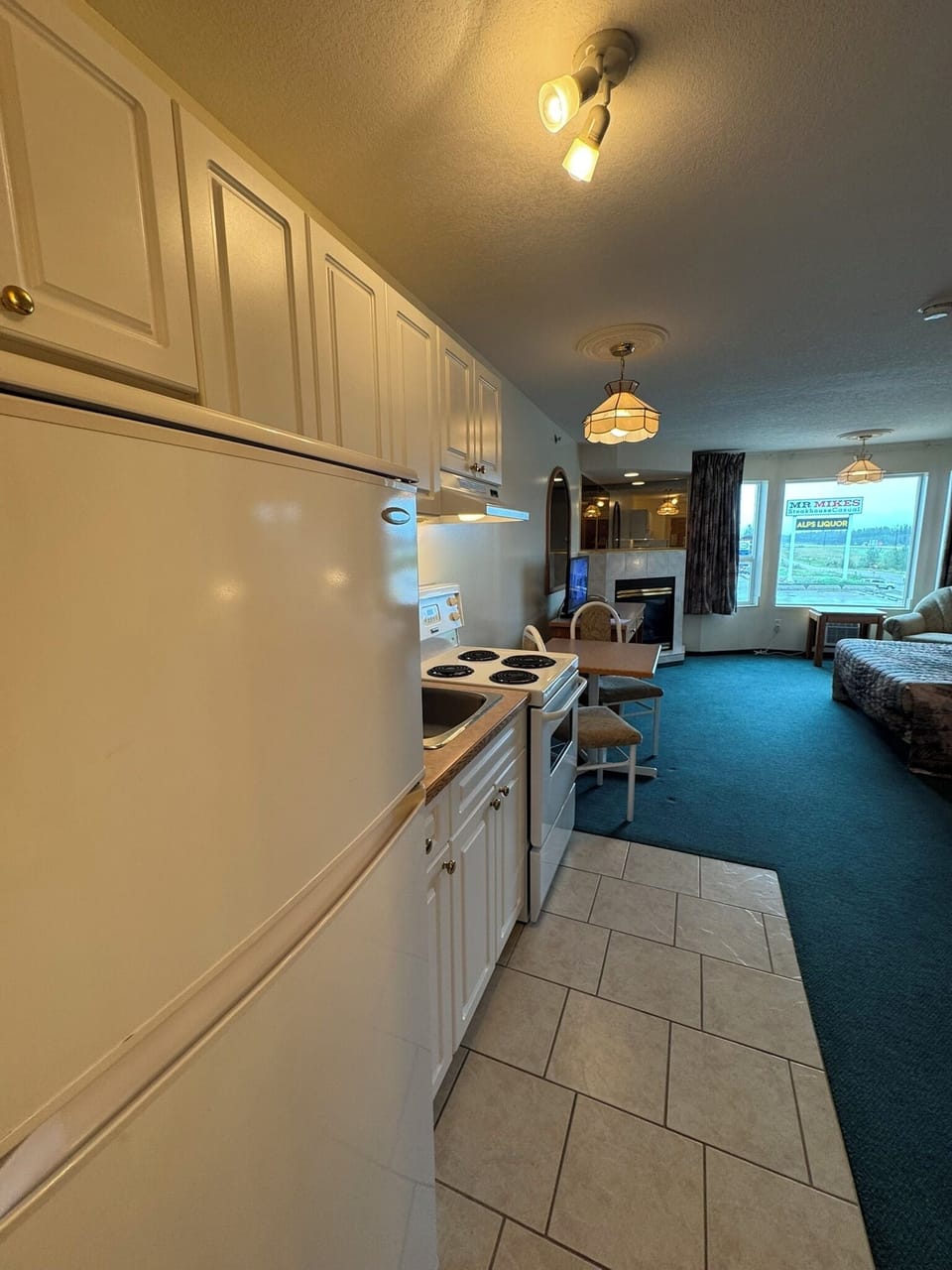 Room, 2 Queen Beds, Kitchenette | Private kitchen | Full-size fridge, oven, stovetop, electric kettle