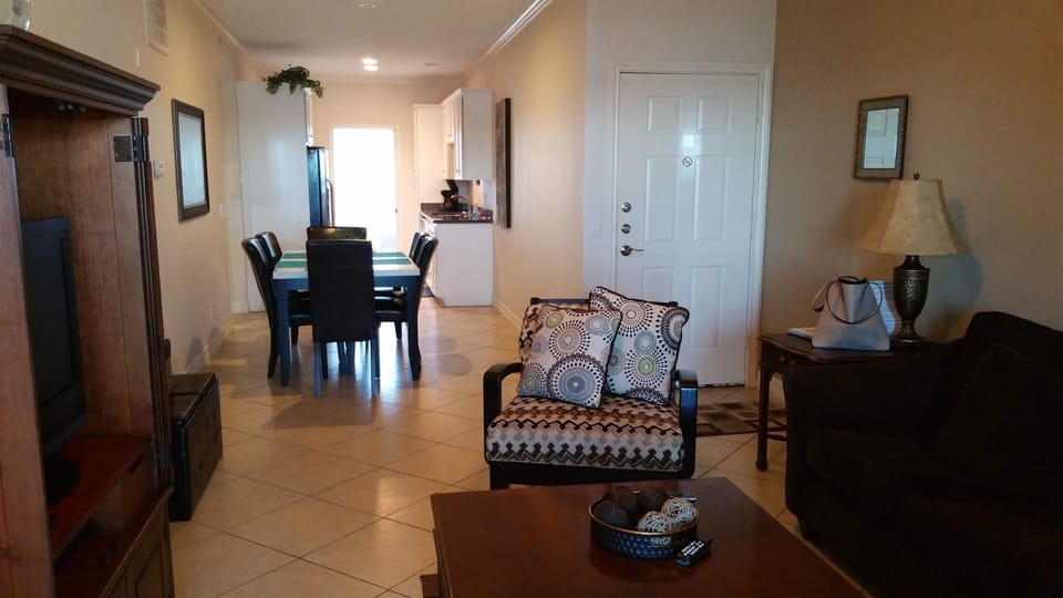 Condo, 2 Bedrooms, 2 Bathrooms | Living area | Flat-screen TV