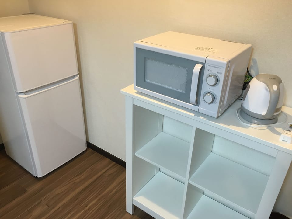 Shared fridge, microwave