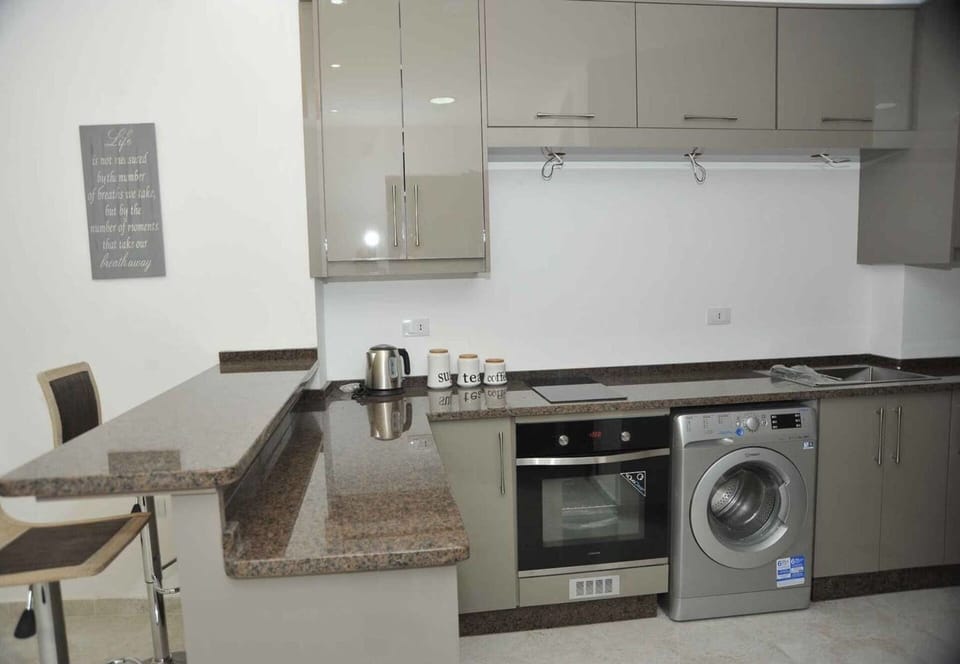 Apartment | Private kitchen | Fridge, microwave, oven, stovetop