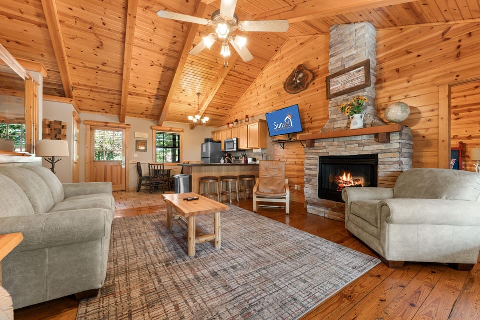 Cottage, 4 Bedrooms | Living area | Smart TV