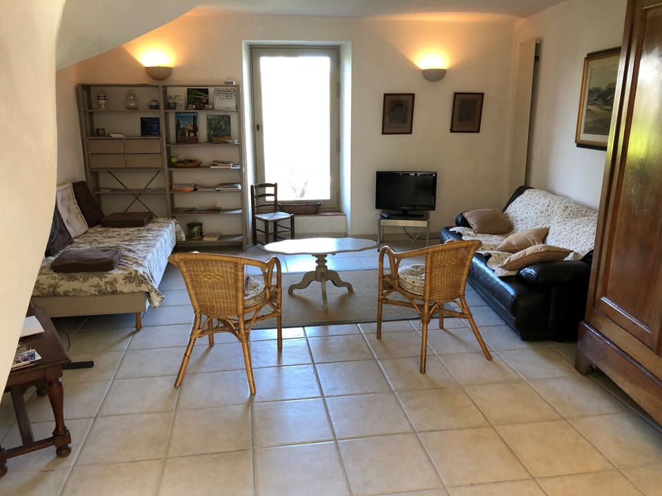 Loft, 2 Bedrooms | Living area | Flat-screen TV