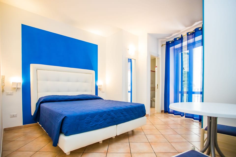 Comfort Double Room, 1 Bedroom | Premium bedding, down comforters, memory foam beds, minibar
