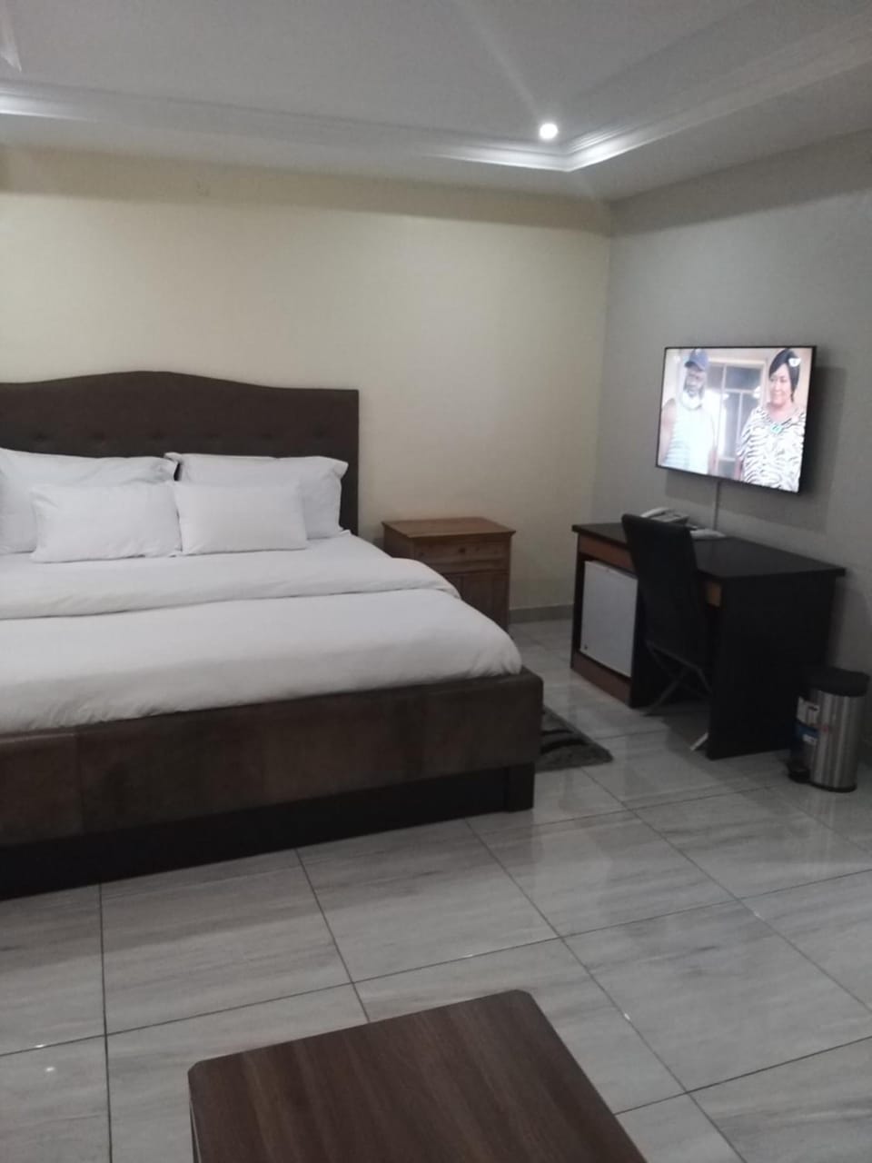 Desk, free WiFi, bed sheets