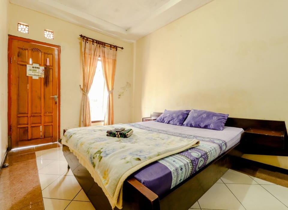 Studio | Desk, free WiFi, bed sheets