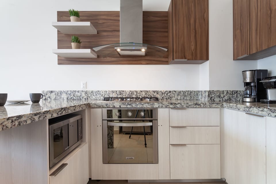 Fully equipped kitchen