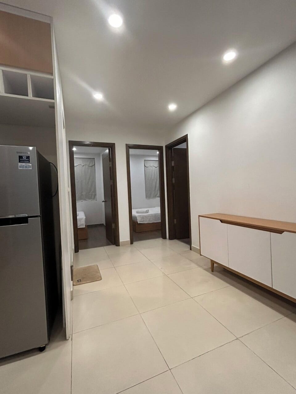 City Apartment, 3 Bedrooms | Private kitchen | Fridge, microwave, stovetop, electric kettle