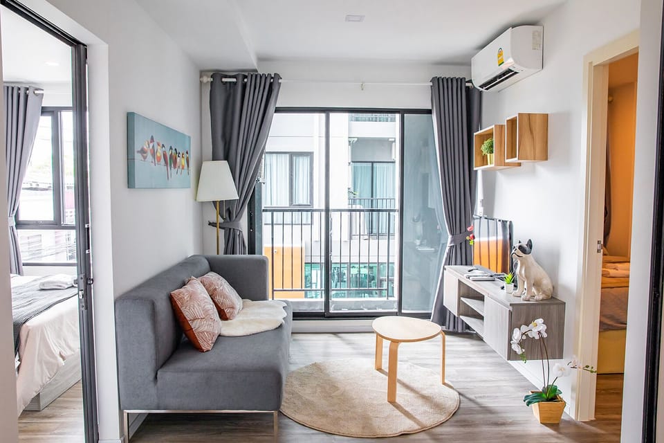 Comfort Apartment, 2 Bedrooms | Living area | LED TV