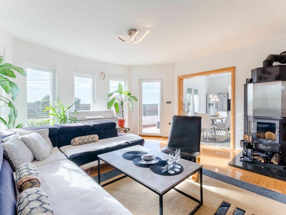 Living Room, Room, Furniture, Property, Interior Design, Coffee Table, Building, Table, Ceiling, Real Estate