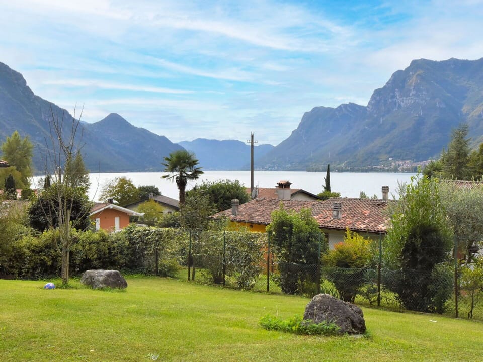 Cloud, Mountain, Plant, Sky, Water, Nature, Natural Landscape, Tree, Highland, House