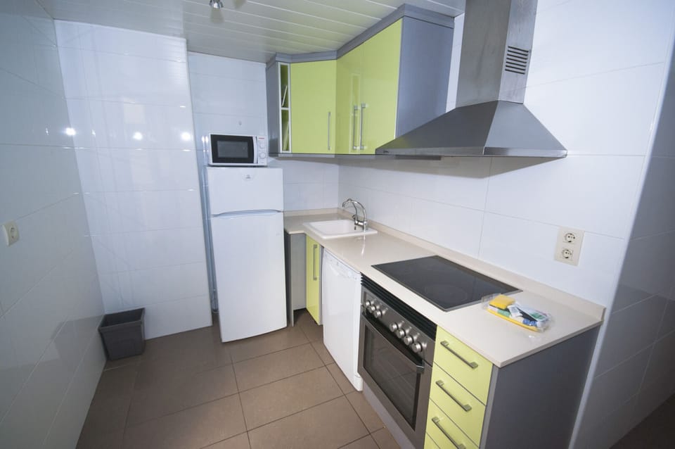 Kitchen in Borumbot apartment in the centre of Calpe