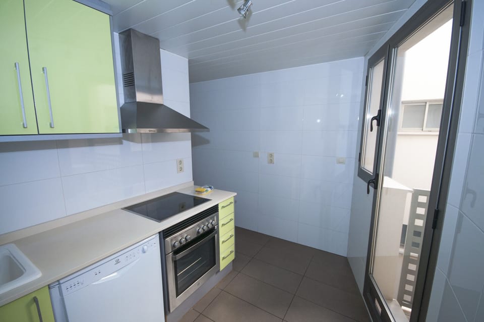Kitchen in Borumbot apartment in the centre of Calpe
