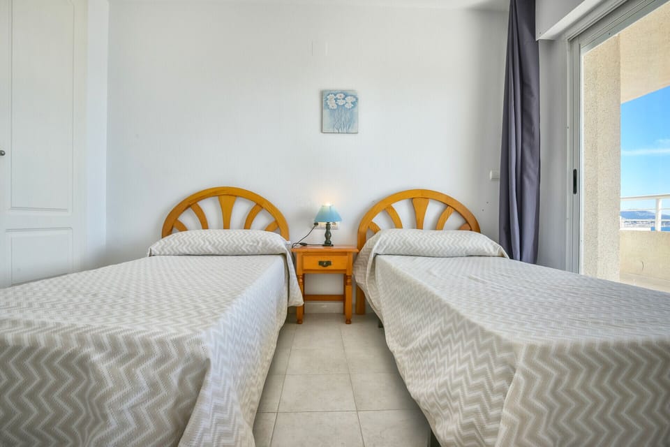 Double room in the Apollo XVI Building near La Fossa