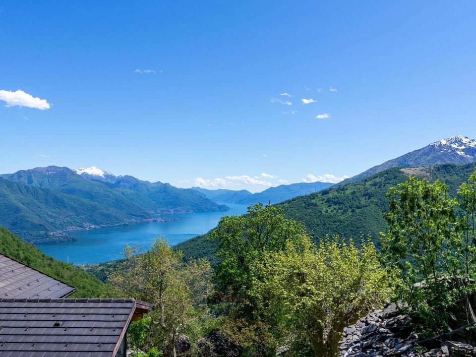 Cloud, Sky, Water, Mountain, Nature, Plant, Azure, Natural Landscape, Highland, Tree