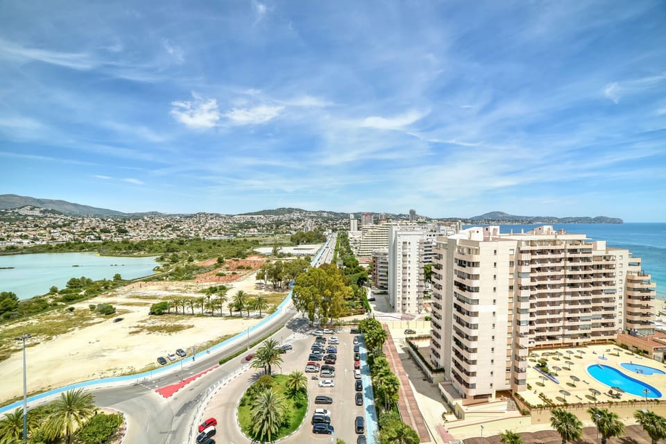Views of Las Salinas from the Apolo XVII building on La Fossa beach