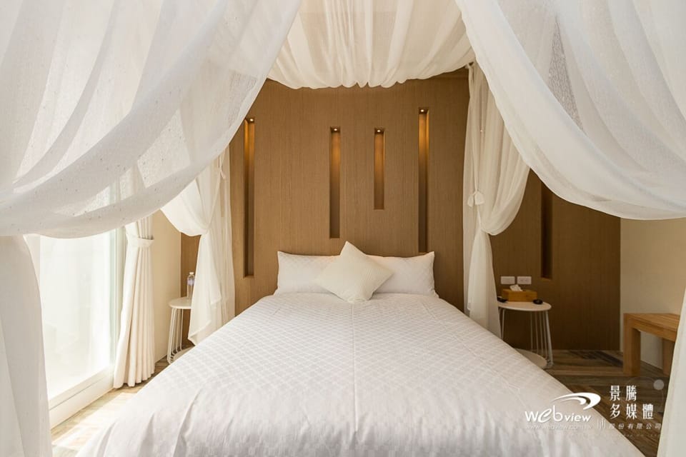 Memory foam beds, individually decorated, individually furnished
