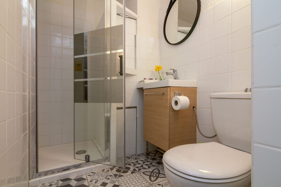 Bathroom with WC and shower