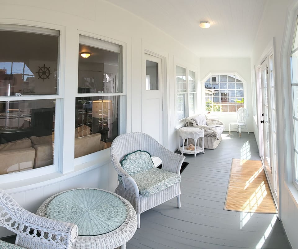 Screen Porch