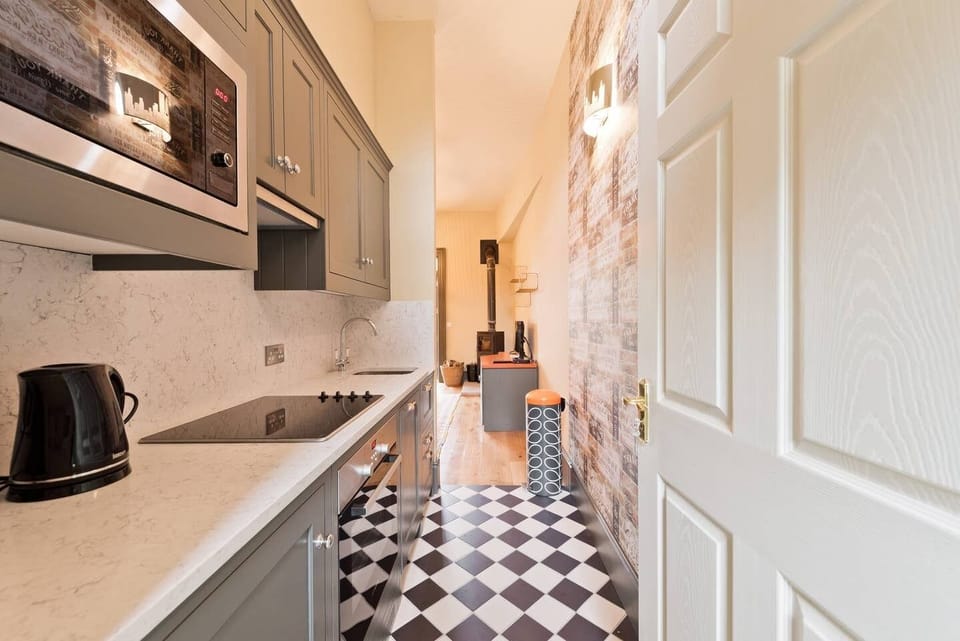 Luxury Apartment | Private kitchen | Fridge, oven, stovetop, dishwasher