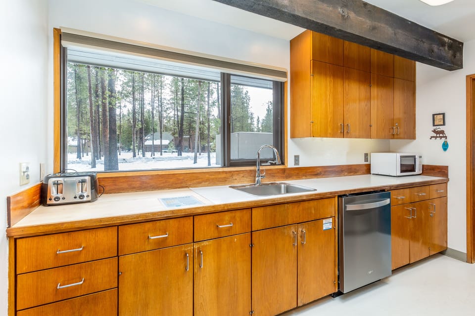 Kitchen - Main Level