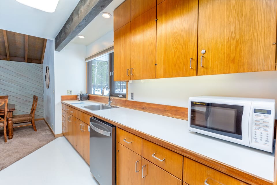 Kitchen - Main Level