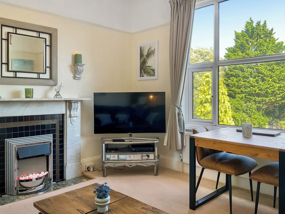 &acute; | Kinbrae Apartment, Torquay