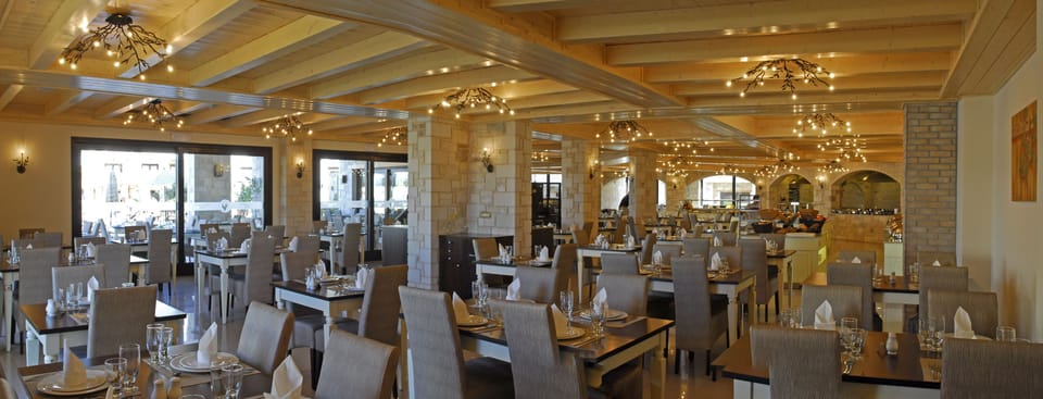 2 restaurants, lunch, dinner served; Mediterranean cuisine