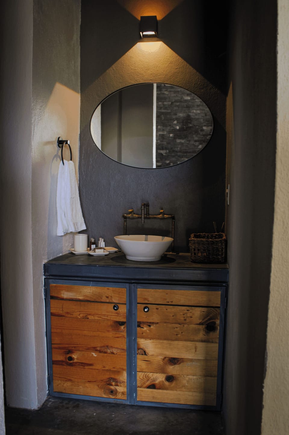 Villa | Bathroom | Shower, towels