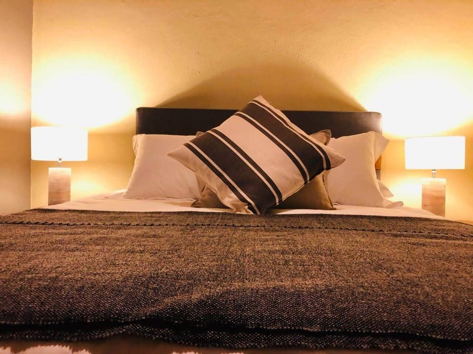 Villa | Premium bedding, down comforters, pillowtop beds, individually decorated