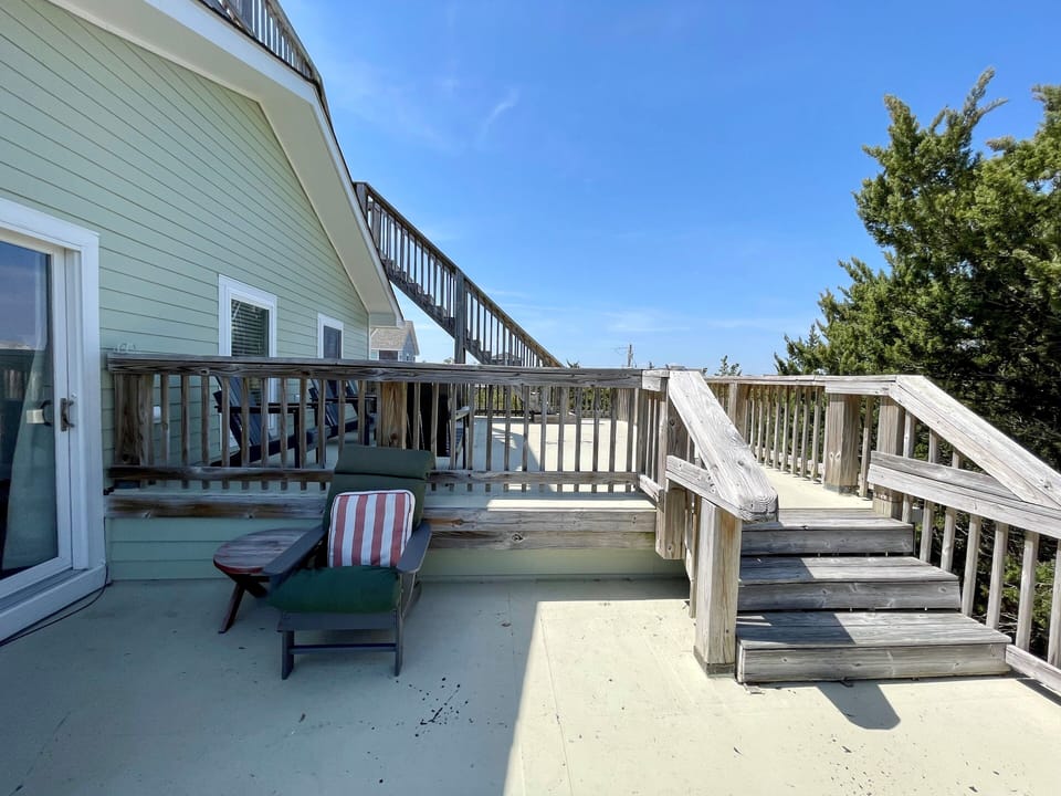 Deck, Second Floor