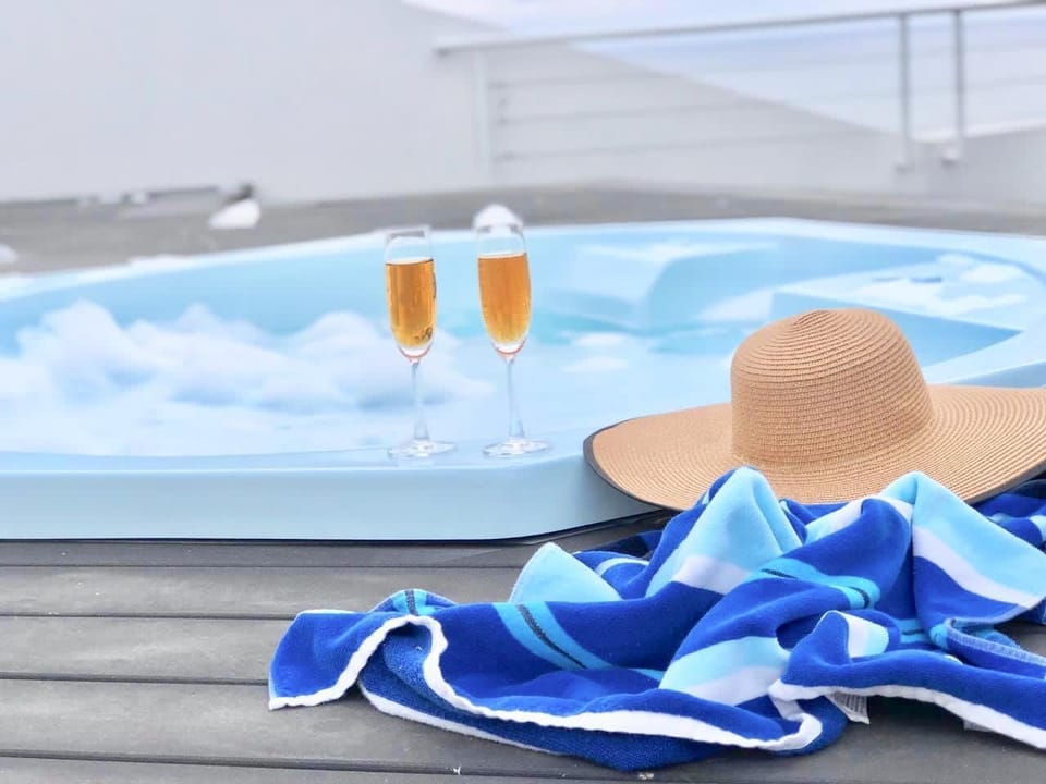 Penthouse private jacuzzi 