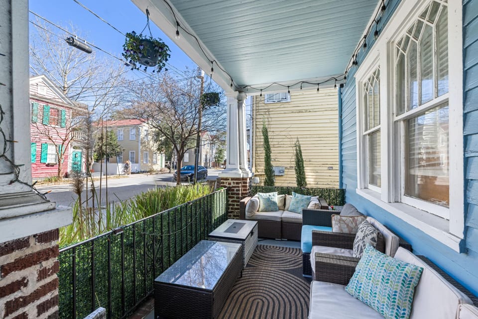 Spacious Front Porch