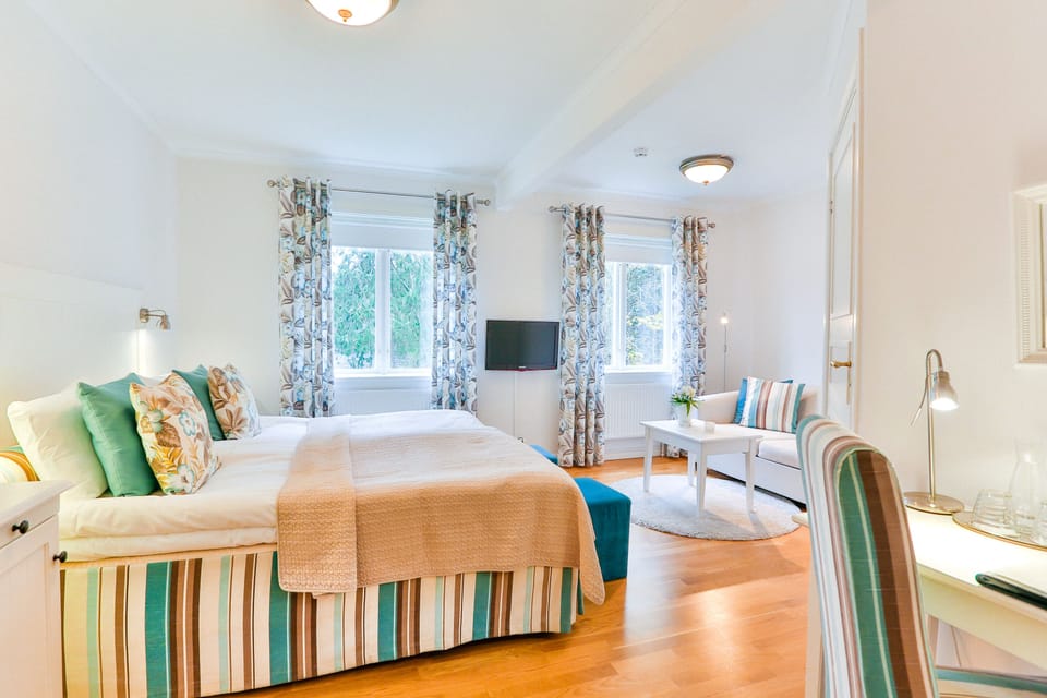 Premium Double Room | Desk, cribs (free), rollaway beds (surcharge), WiFi (free)
